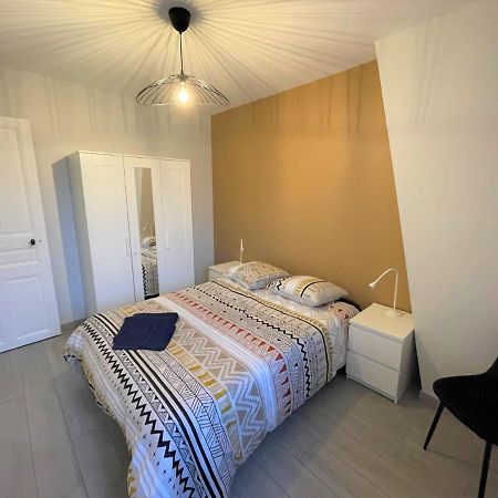 Le Boulard : Appartement En Plein Coeur Du Centre De Reims Esterno foto